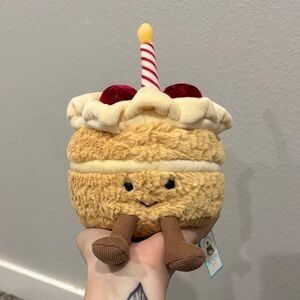 NWT Jellycat Amuseable Strawberry Birthday Cake